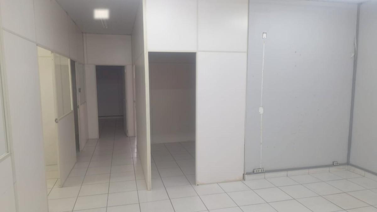 Sala, São Salvador, 0 Quarto, 0 Vaga