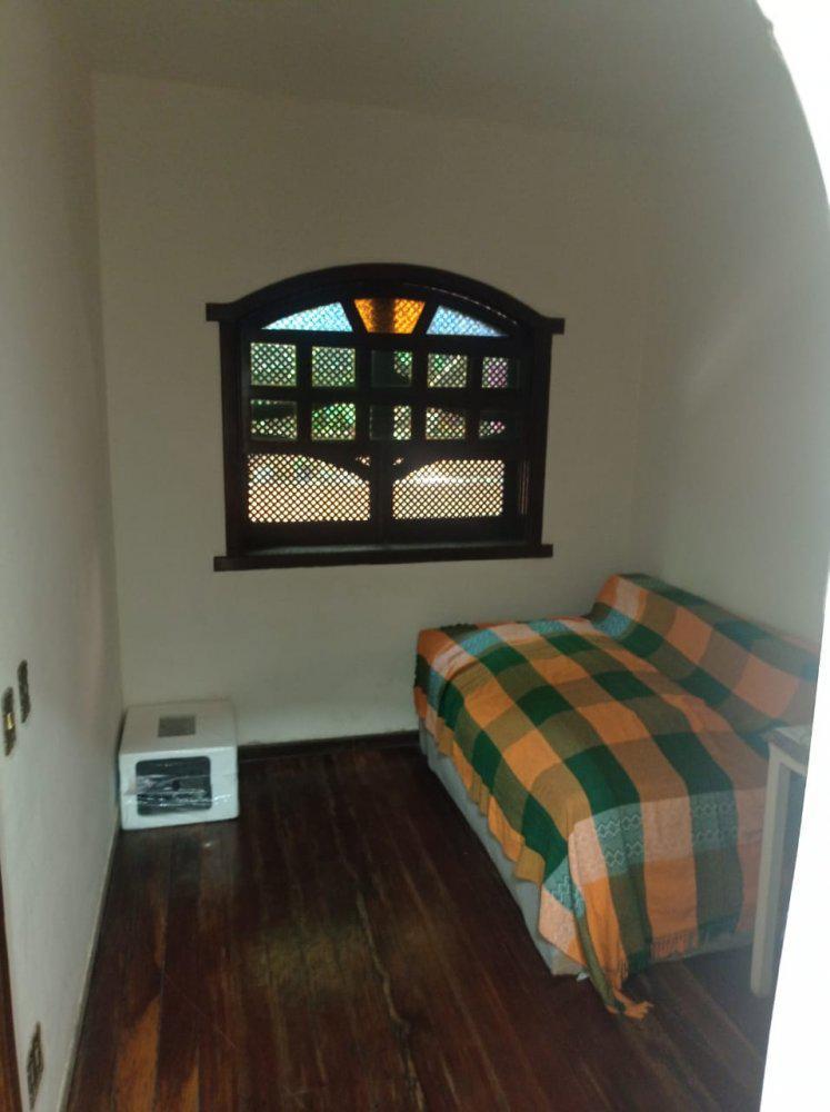 Casa, Centro, 3 Quartos, 0 Vaga, 1 Suíte