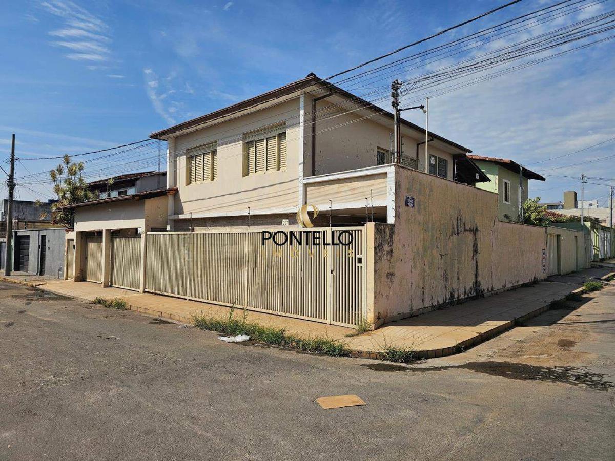 Casa, São Geraldo, 5 Quartos, 3 Vagas, 2 Suítes