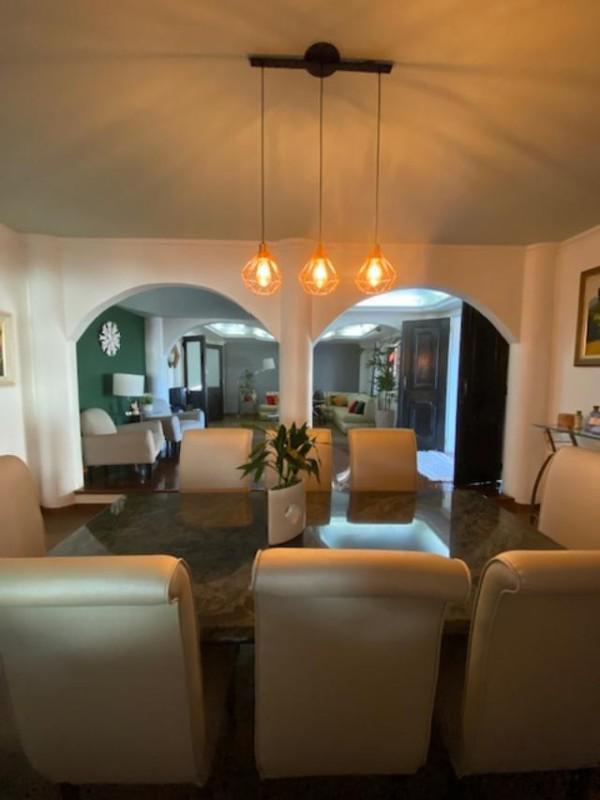 Casa, Santa Amélia, 5 Quartos, 4 Vagas, 3 Suítes