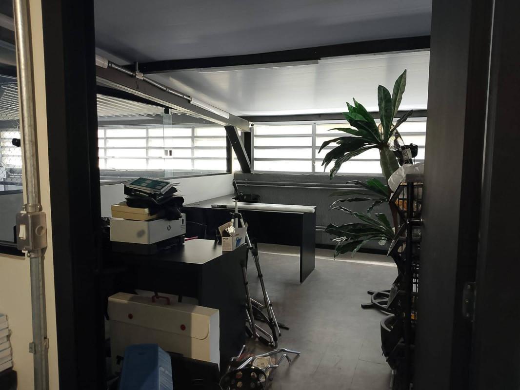 Sala, Cidade Nova, 0 Quarto, 10 Vagas