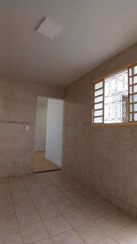 Casa, Castelo, 4 Quartos, 2 Vagas, 1 Suíte