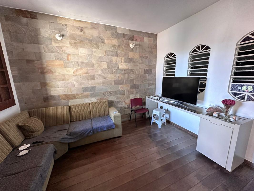 Casa, Novo Progresso, 5 Quartos, 4 Vagas, 1 Suíte