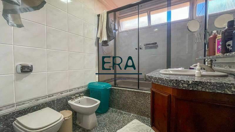 Casa, Vila Paris, 6 Quartos, 7 Vagas, 2 Suítes