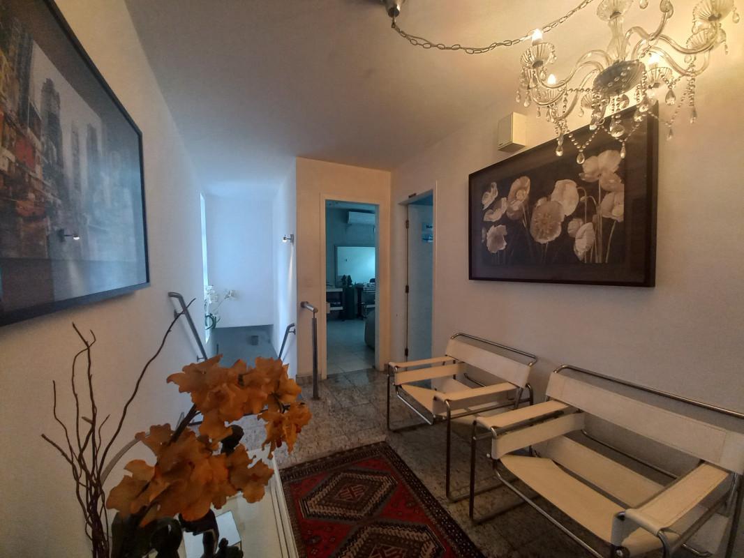 Casa, Cruzeiro, 5 Quartos, 4 Vagas, 1 Suíte