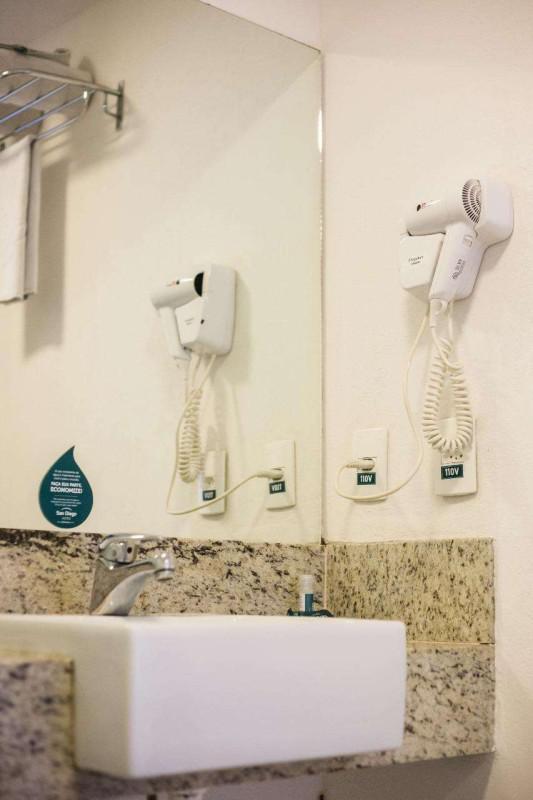 Apart Hotel, Itapoã, 1 Quarto, 1 Vaga, 1 Suíte