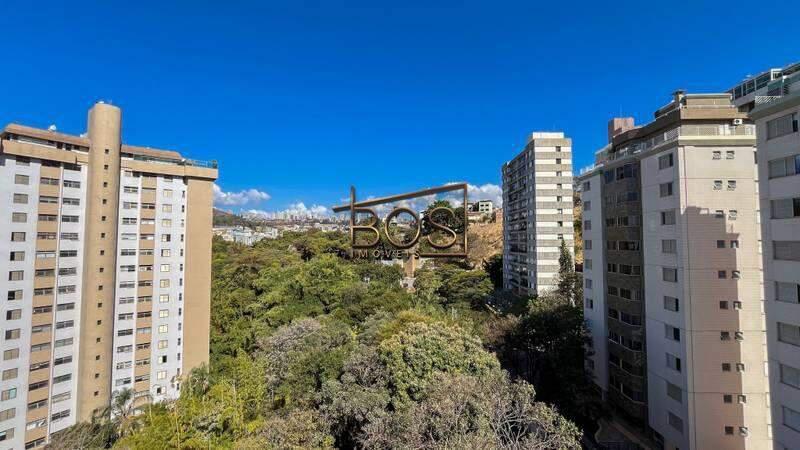 Cobertura, Luxemburgo, 4 Quartos, 2 Vagas, 1 Suíte