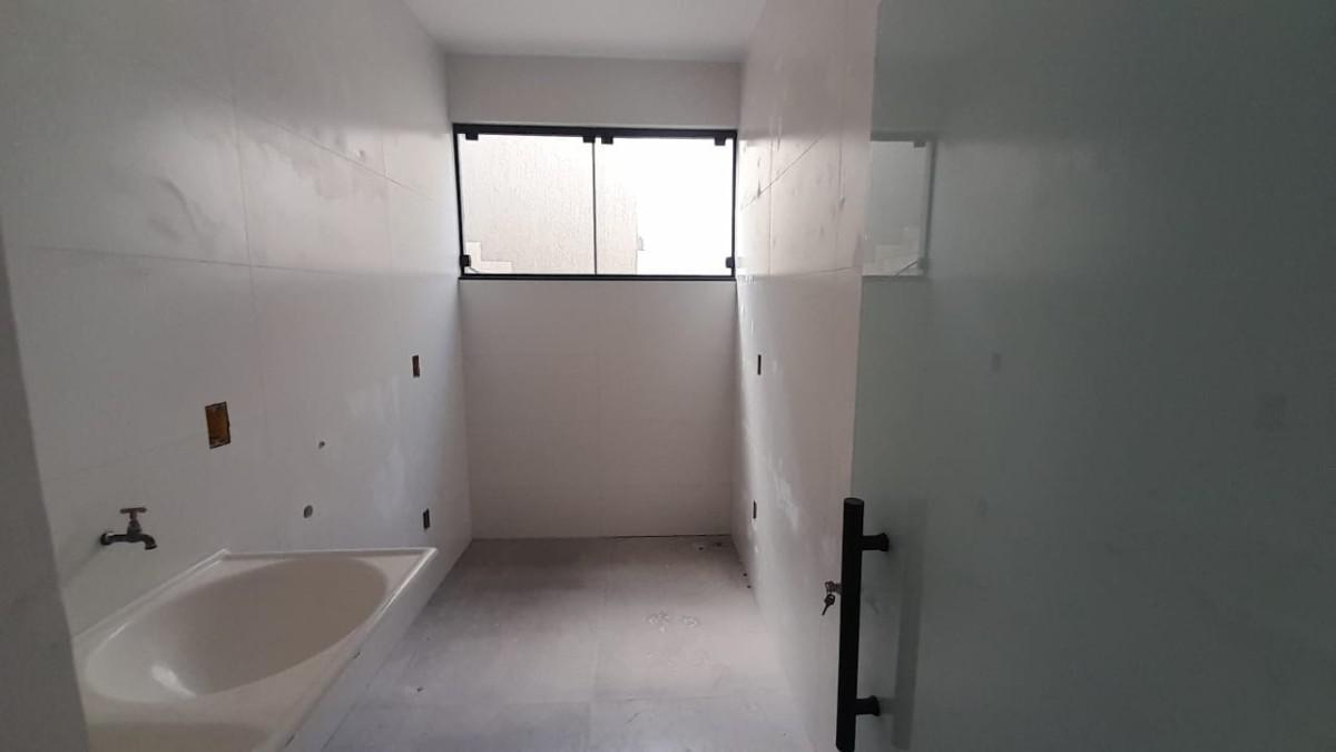 Casa, Parque Maracanã, 3 Quartos, 2 Vagas, 1 Suíte