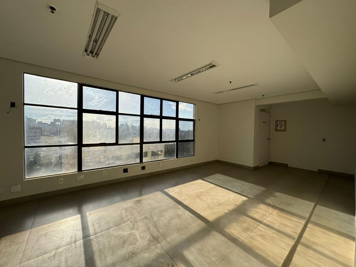 Sala, Santa Efigênia, 0 Quarto, 0 Vaga