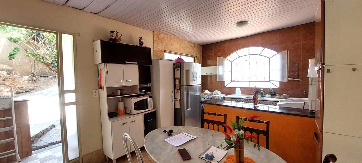 Casa, Minas Brasil, 6 Quartos, 10 Vagas, 1 Suíte