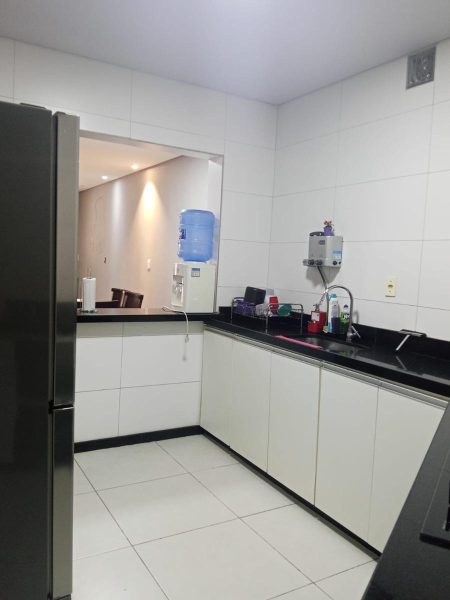 Casa, Céu Azul, 3 Quartos, 4 Vagas, 1 Suíte