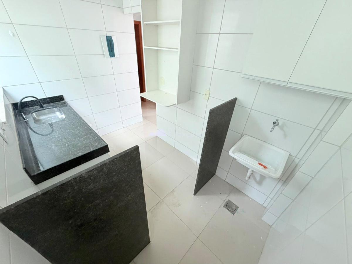 Apartamento, Candelária, 2 Quartos, 2 Vagas, 1 Suíte