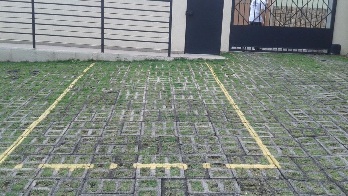 Apartamento, Serrano, 2 Quartos, 1 Vaga