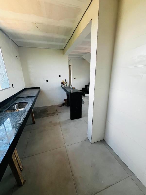 Cobertura, Novo Eldorado, 2 Quartos, 2 Vagas, 1 Suíte