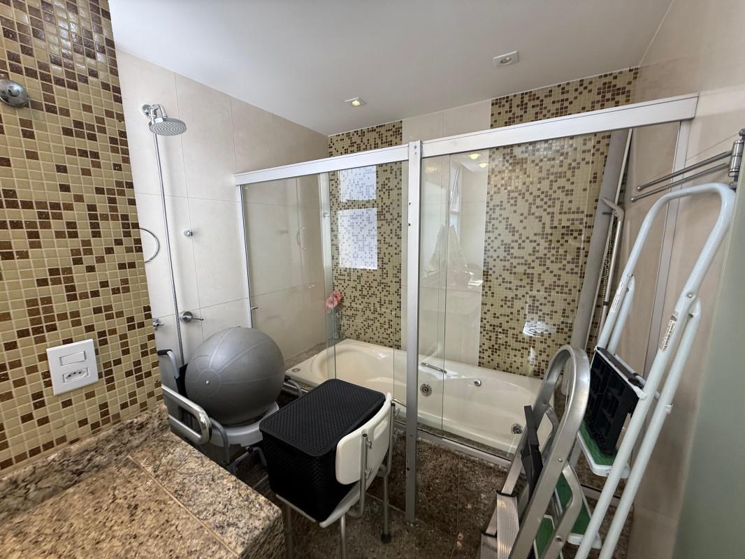 Apartamento, Itapoã, 4 Quartos, 3 Vagas, 2 Suítes