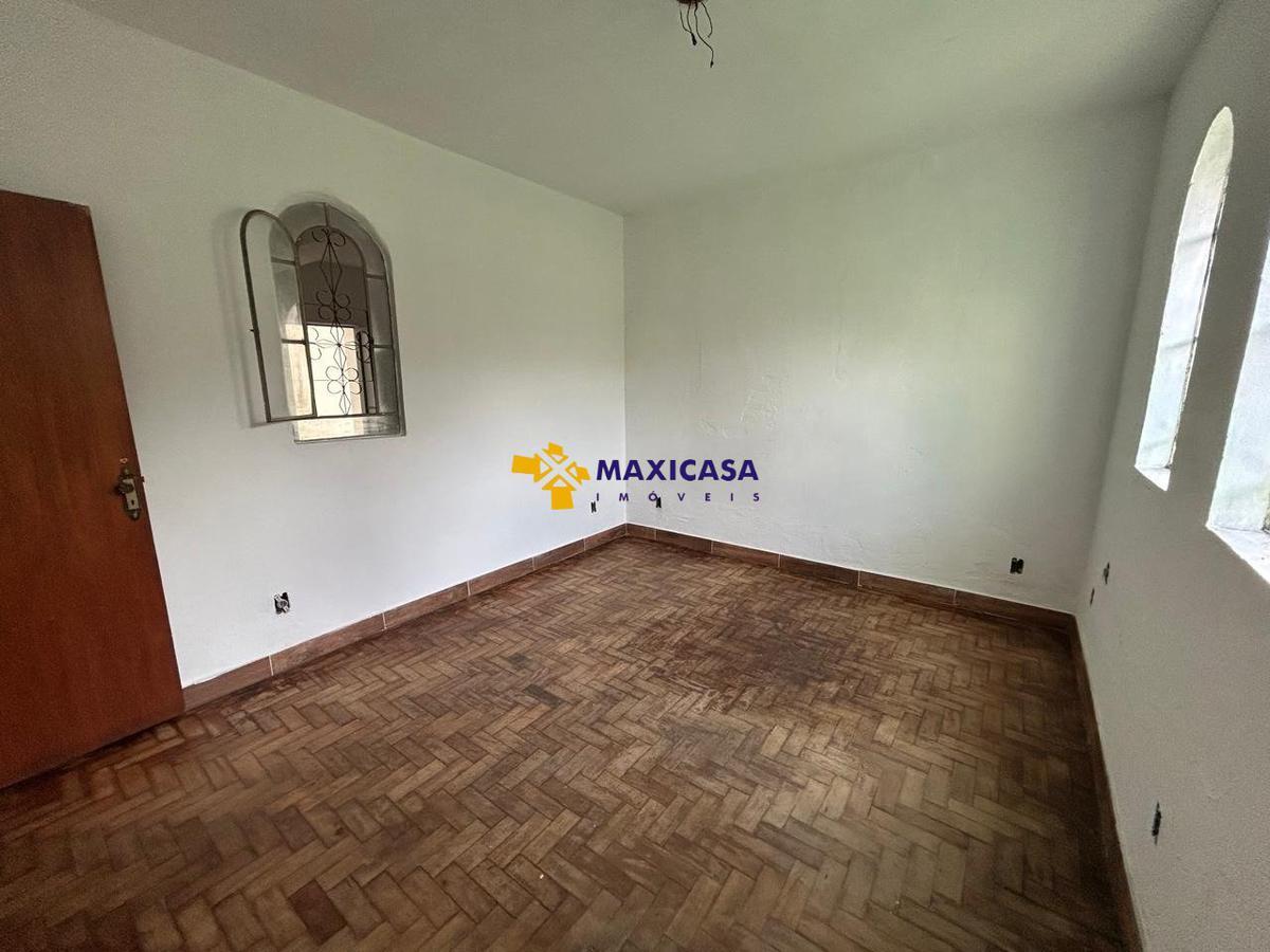 Casa, Santa Terezinha, 3 Quartos, 2 Vagas
