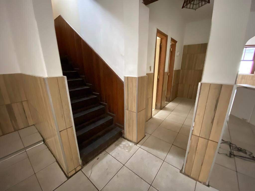 Casa Comercial, Funcionários, 0 Quarto, 0 Vaga