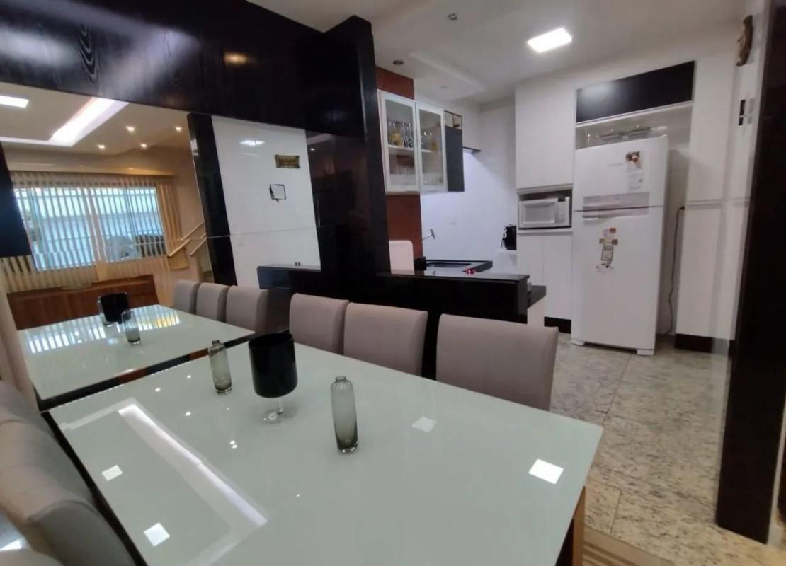 Casa, Barreiro, 4 Quartos, 4 Vagas, 1 Suíte