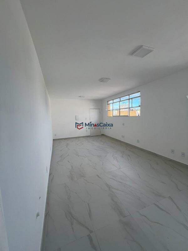 Sala, Centro, 0 Quarto, 0 Vaga