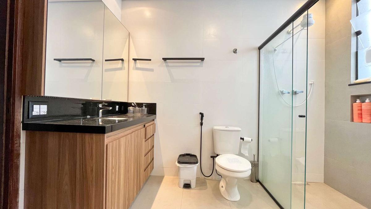 Casa, Serra, 7 Quartos, 8 Vagas, 2 Suítes