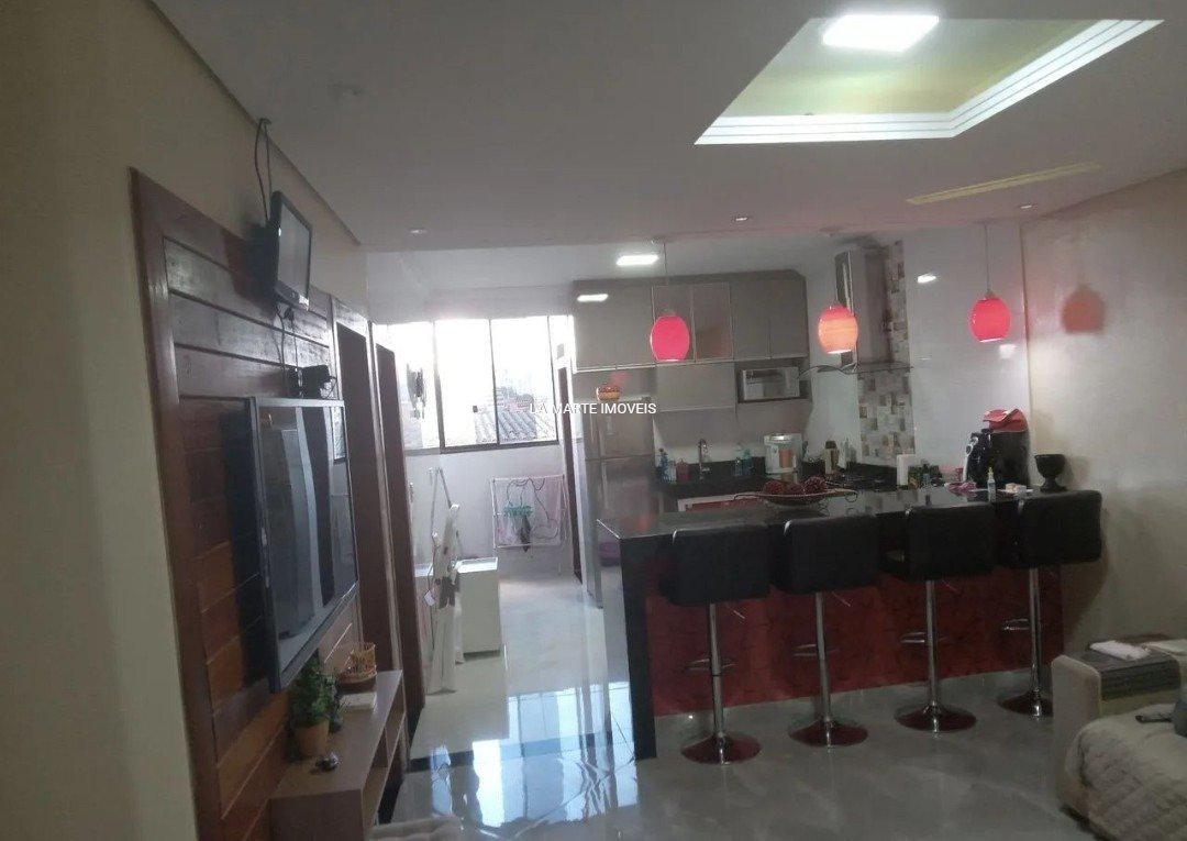 Casa, Industrial, 4 Quartos, 2 Vagas, 1 Suíte