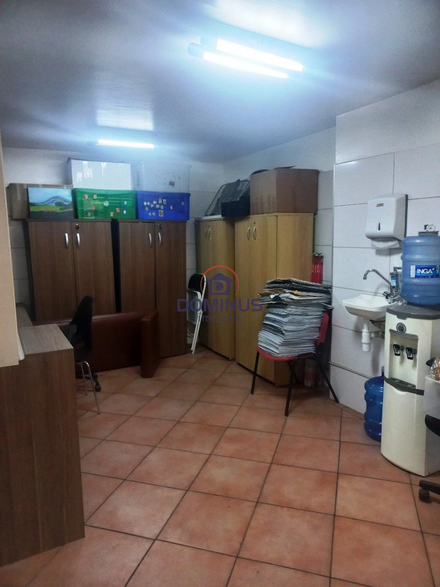 Galpão, São Pedro, 0 Quarto, 1 Vaga
