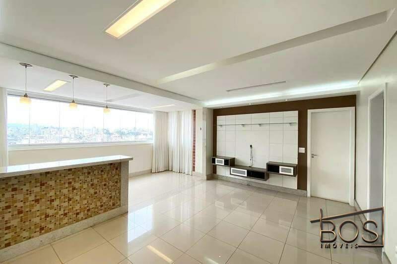 Apartamento, Sagrada Família, 4 Quartos, 2 Vagas, 1 Suíte
