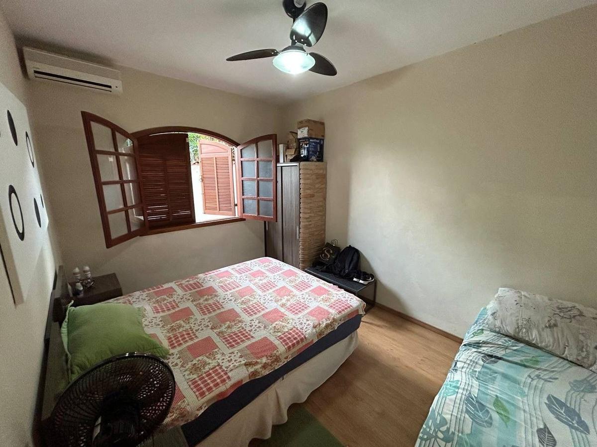 Casa, Centro, 3 Quartos, 3 Vagas, 1 Suíte