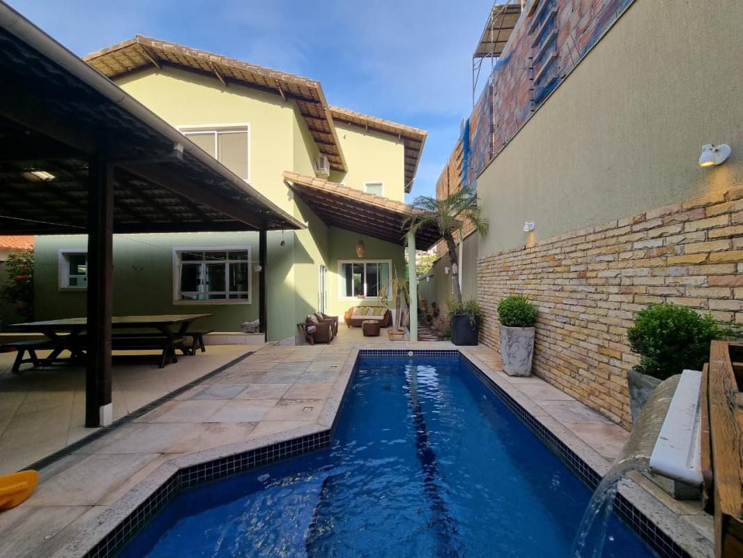 Casa, Jardim Riacho das Pedras, 3 Quartos, 4 Vagas, 1 Suíte