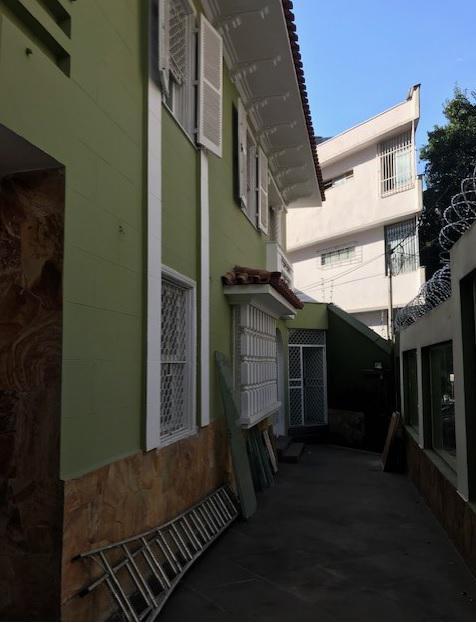 Casa Comercial, Funcionários, 0 Quarto, 0 Vaga