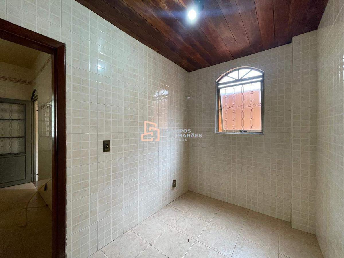 Casa, Serrano, 4 Quartos, 2 Vagas, 2 Suítes