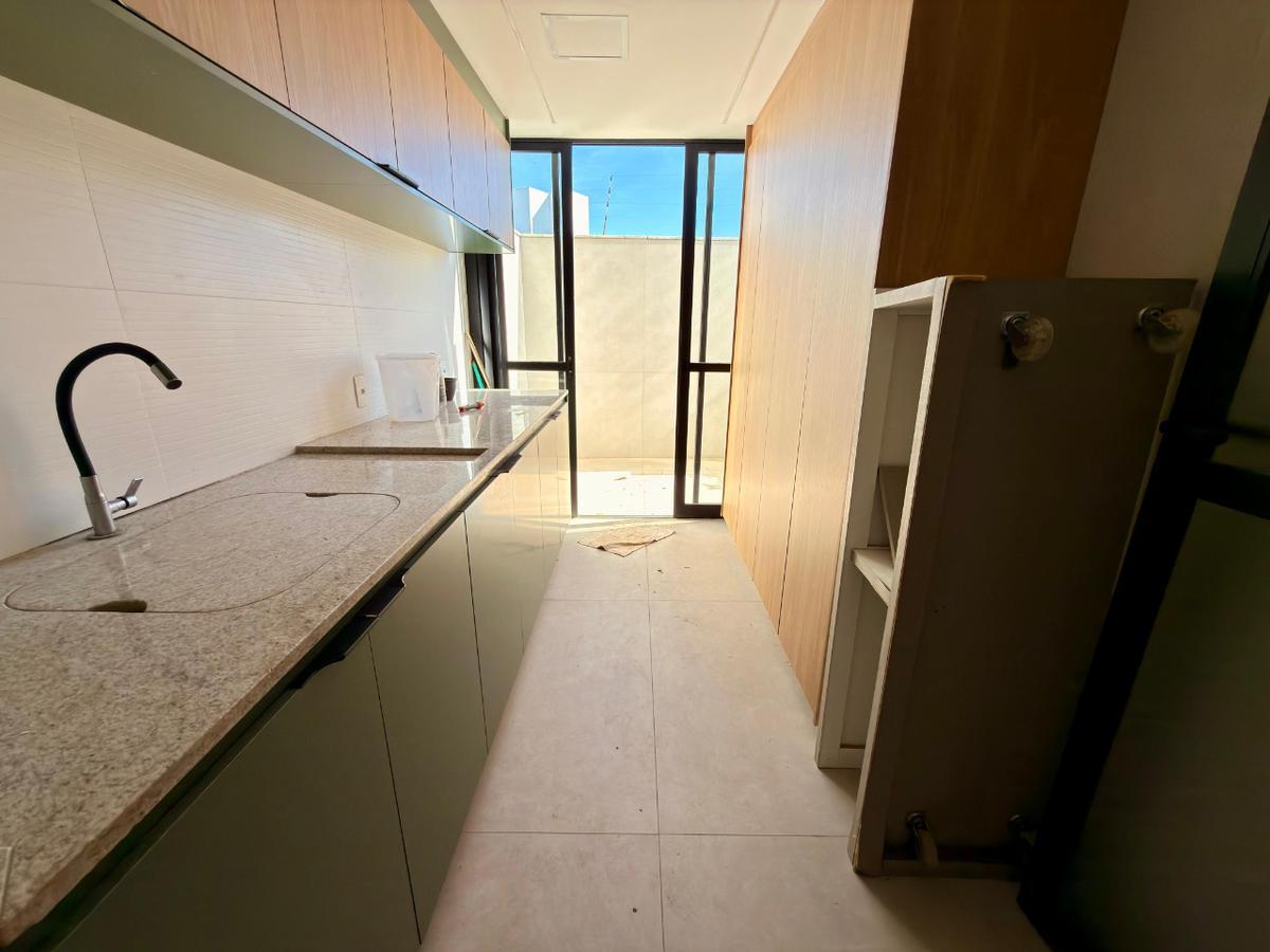 Apartamento, Itapoã, 3 Quartos, 2 Vagas, 2 Suítes