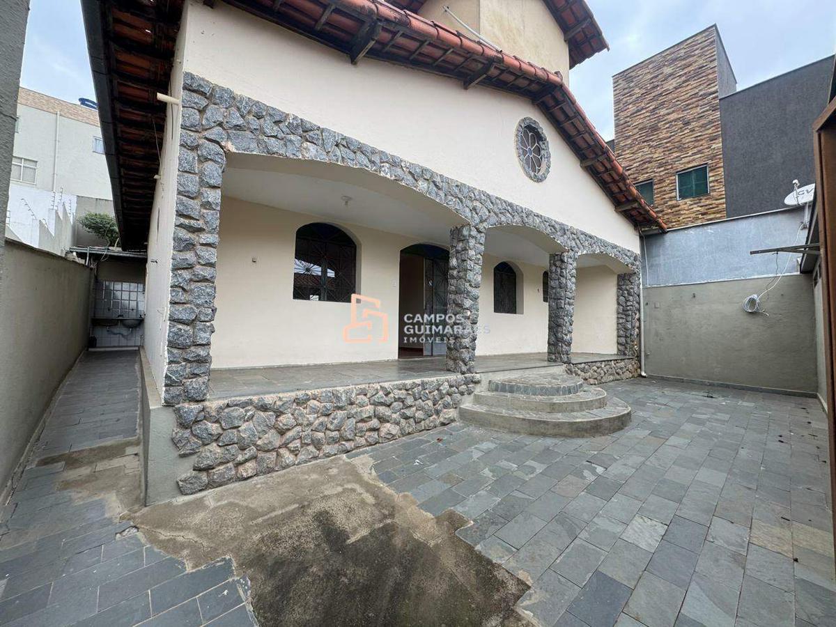 Casa, Barreiro, 3 Quartos, 1 Vaga, 1 Suíte