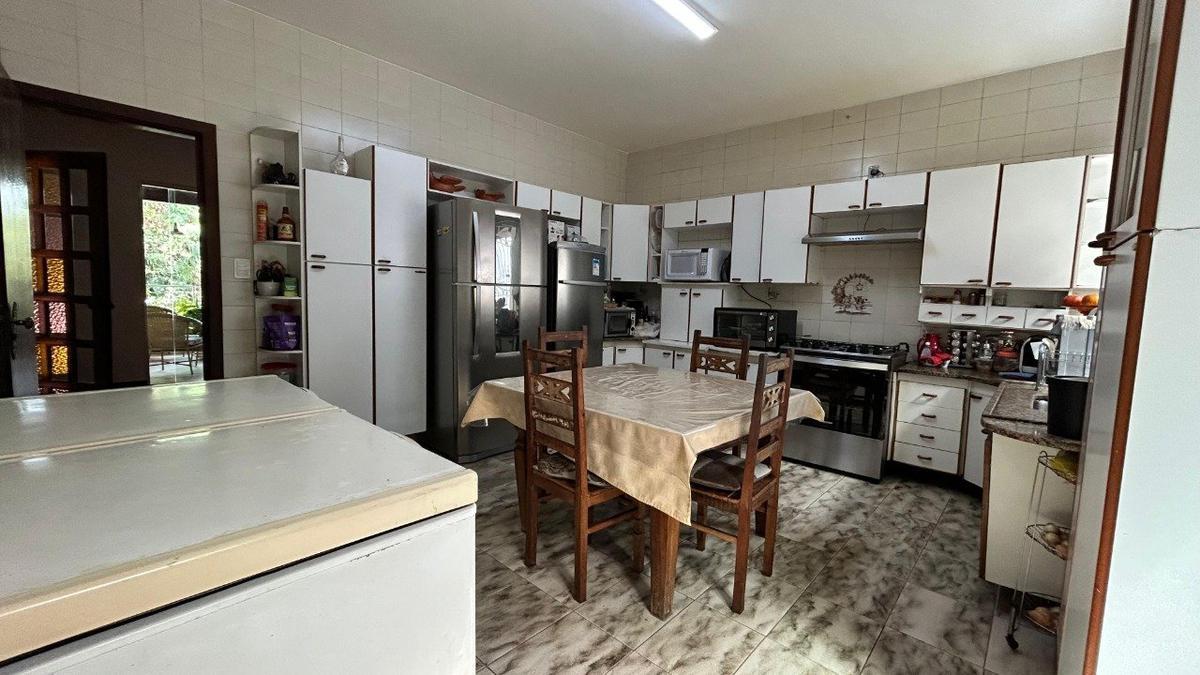 Casa, São Luiz (pampulha), 5 Quartos, 10 Vagas, 3 Suítes