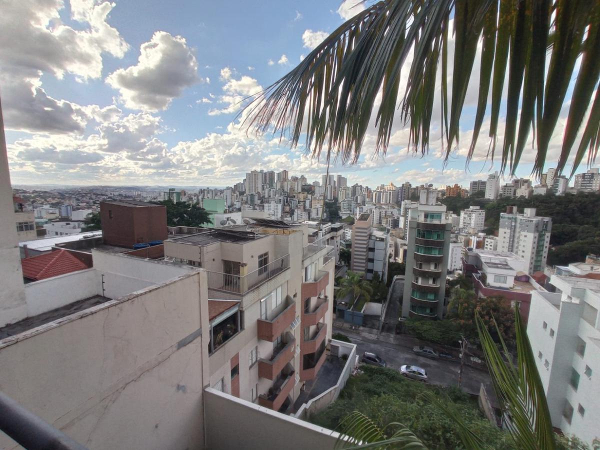 Casa, Buritis, 4 Quartos, 3 Vagas, 2 Suítes