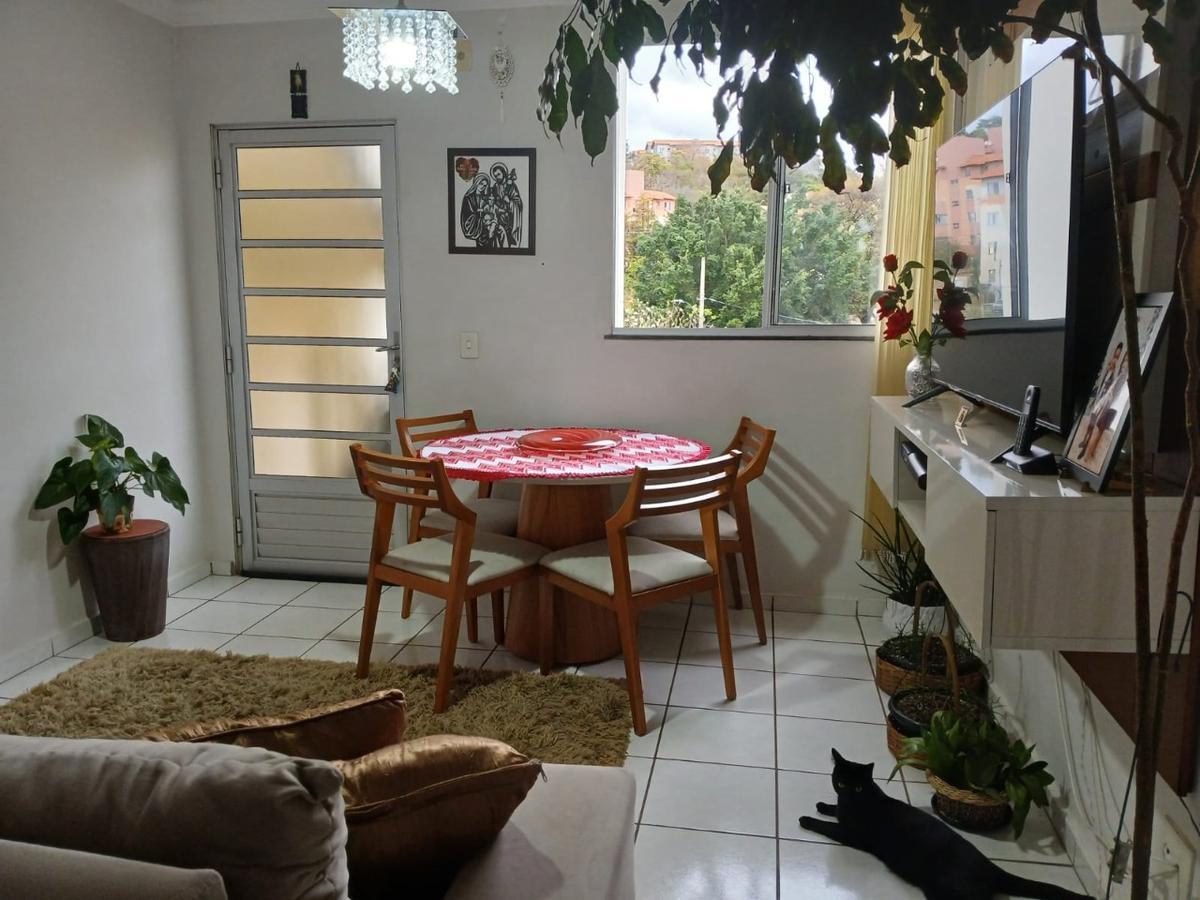 Apartamento, Vitória, 2 Quartos, 1 Vaga