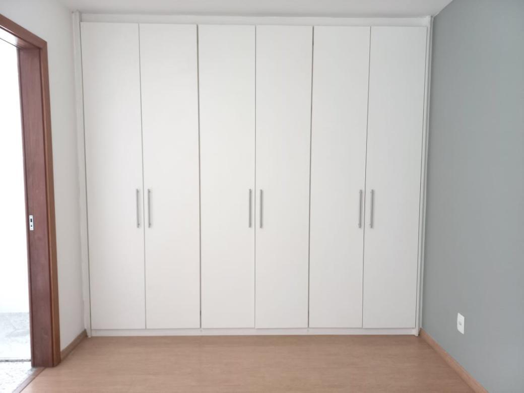 Apartamento, Funcionários, 2 Quartos, 2 Vagas, 1 Suíte