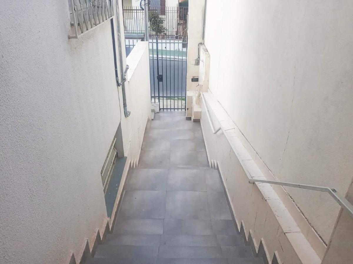 Apartamento, Sagrada Família, 2 Quartos, 0 Vaga