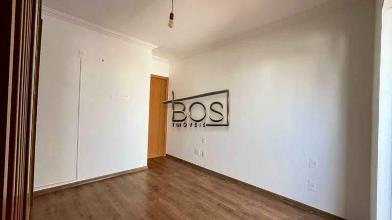 Apartamento, Sagrada Família, 1 Quarto, 1 Vaga