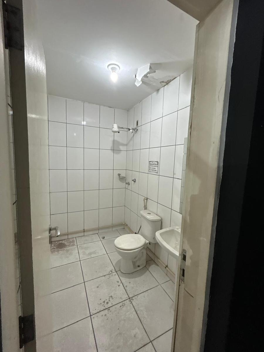 Galpão, Santa Terezinha, 0 Quarto, 5 Vagas