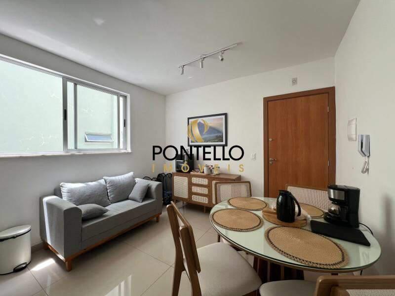 Apartamento, Sagrada Família, 2 Quartos, 1 Vaga