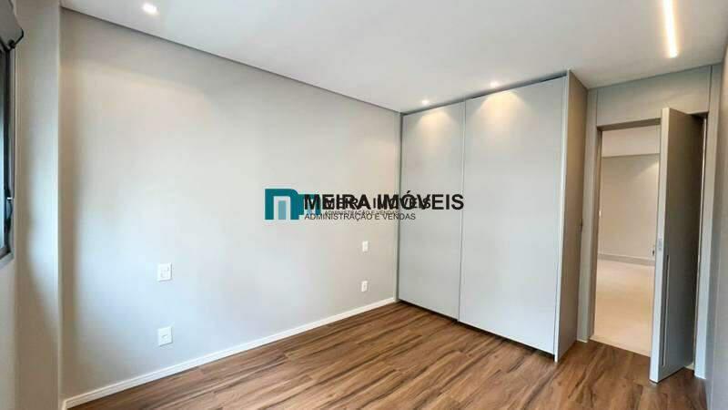 Apartamento, Funcionários, 2 Quartos, 2 Vagas, 1 Suíte