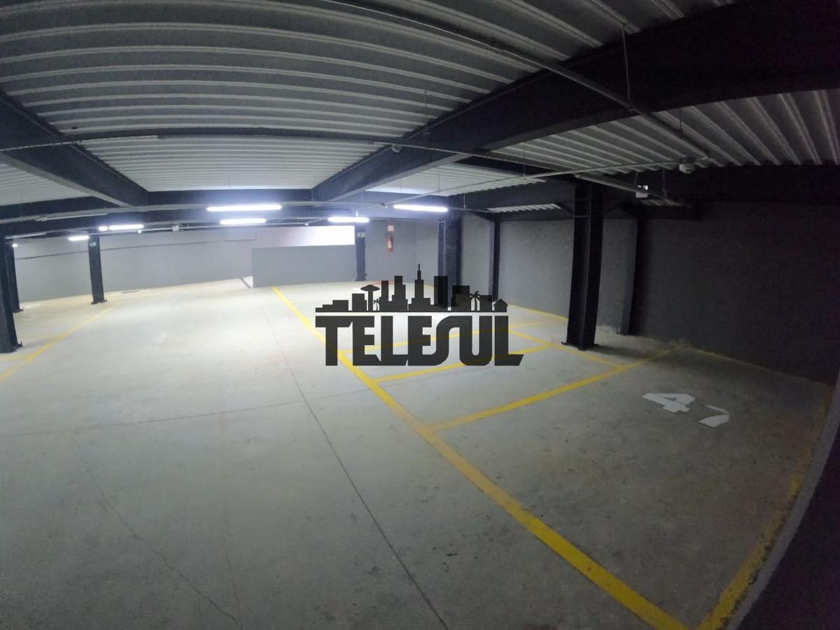 Galpão, Centro, 0 Quarto, 0 Vaga