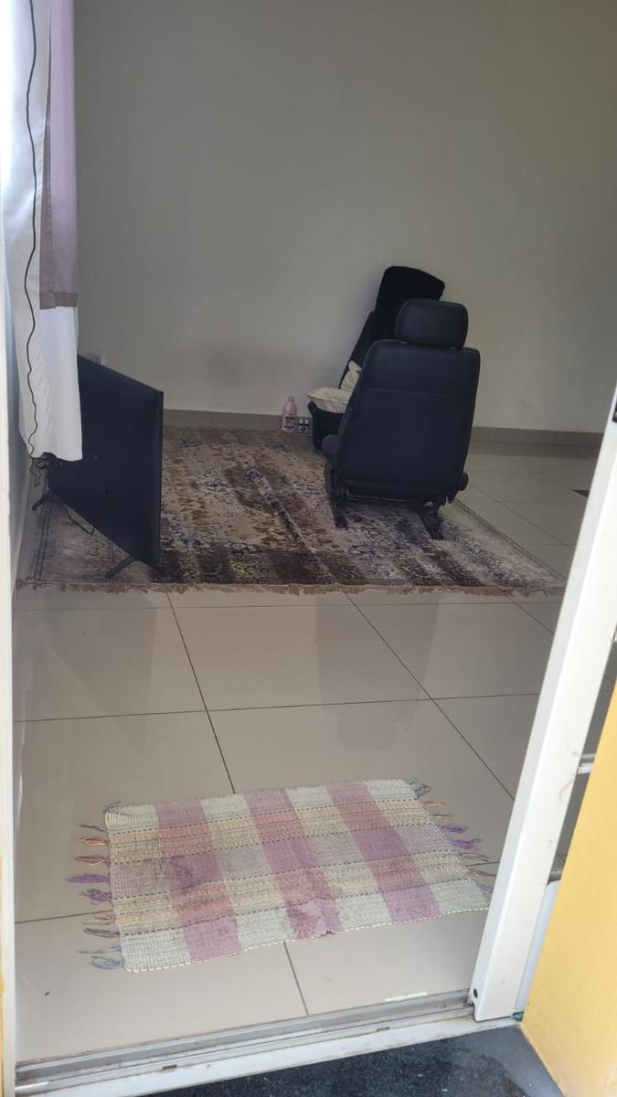 Casa, Piratininga (venda Nova), 2 Quartos, 2 Vagas, 1 Suíte