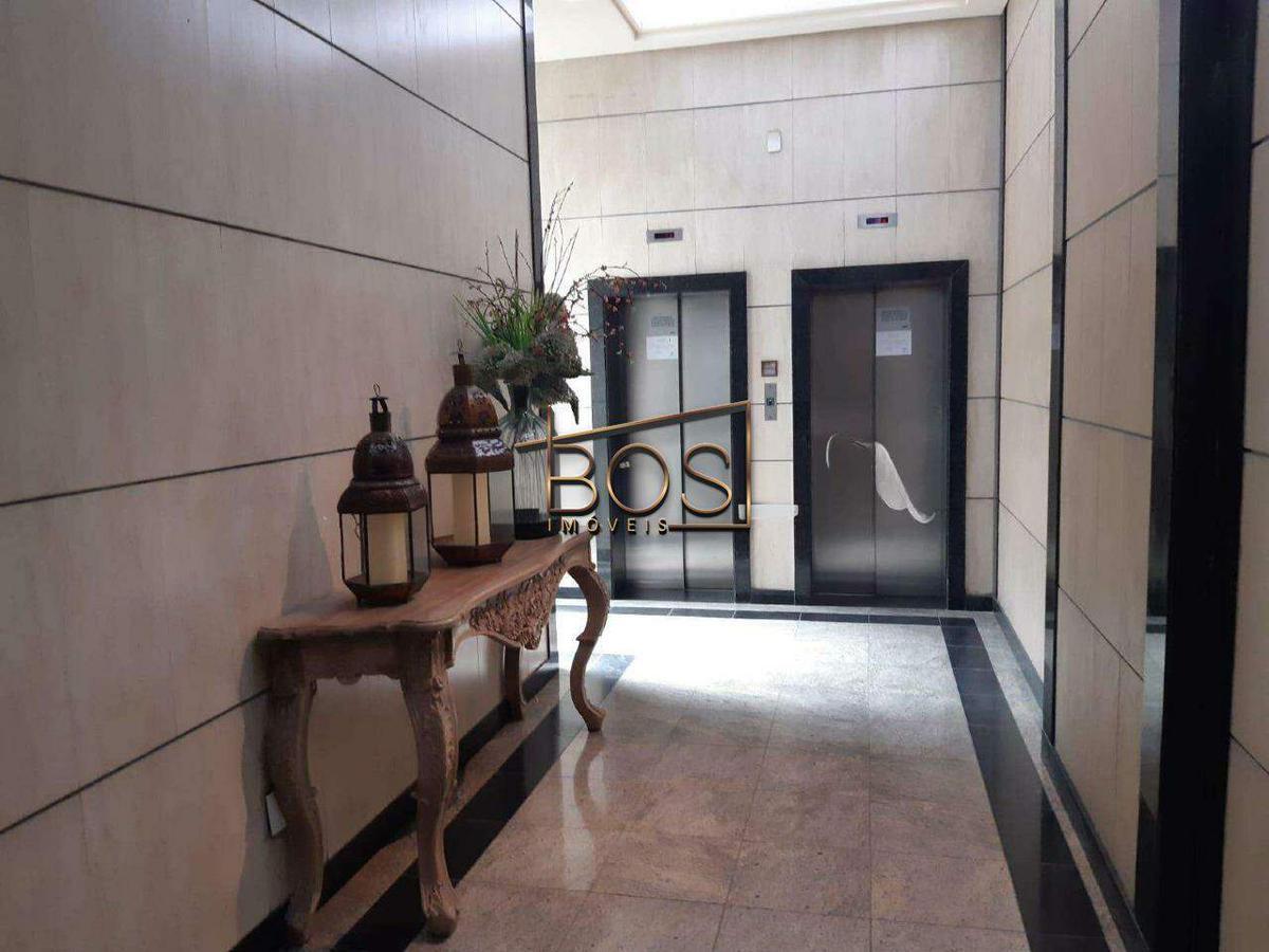 Sala, Centro, 0 Quarto, 0 Vaga, 1 Suíte