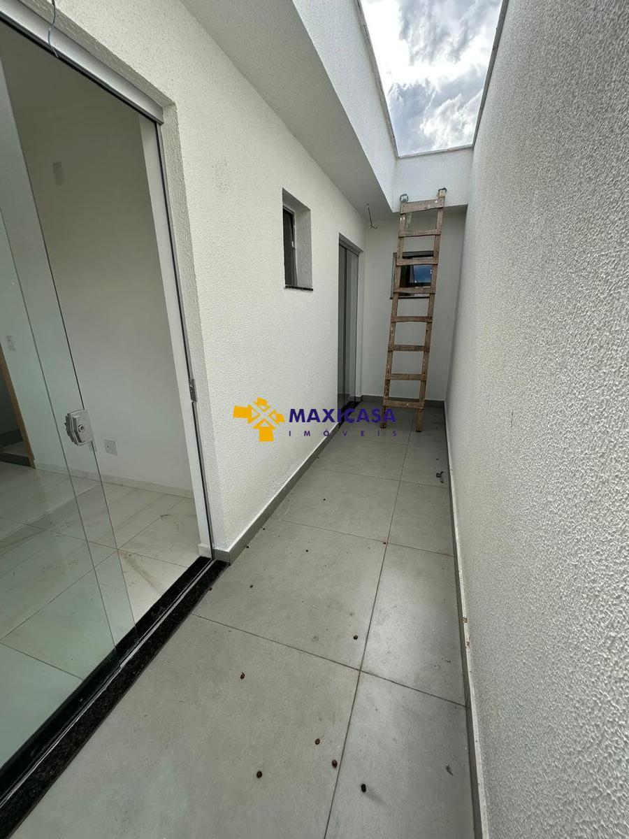 Casa, Santa Amélia, 3 Quartos, 2 Vagas, 1 Suíte