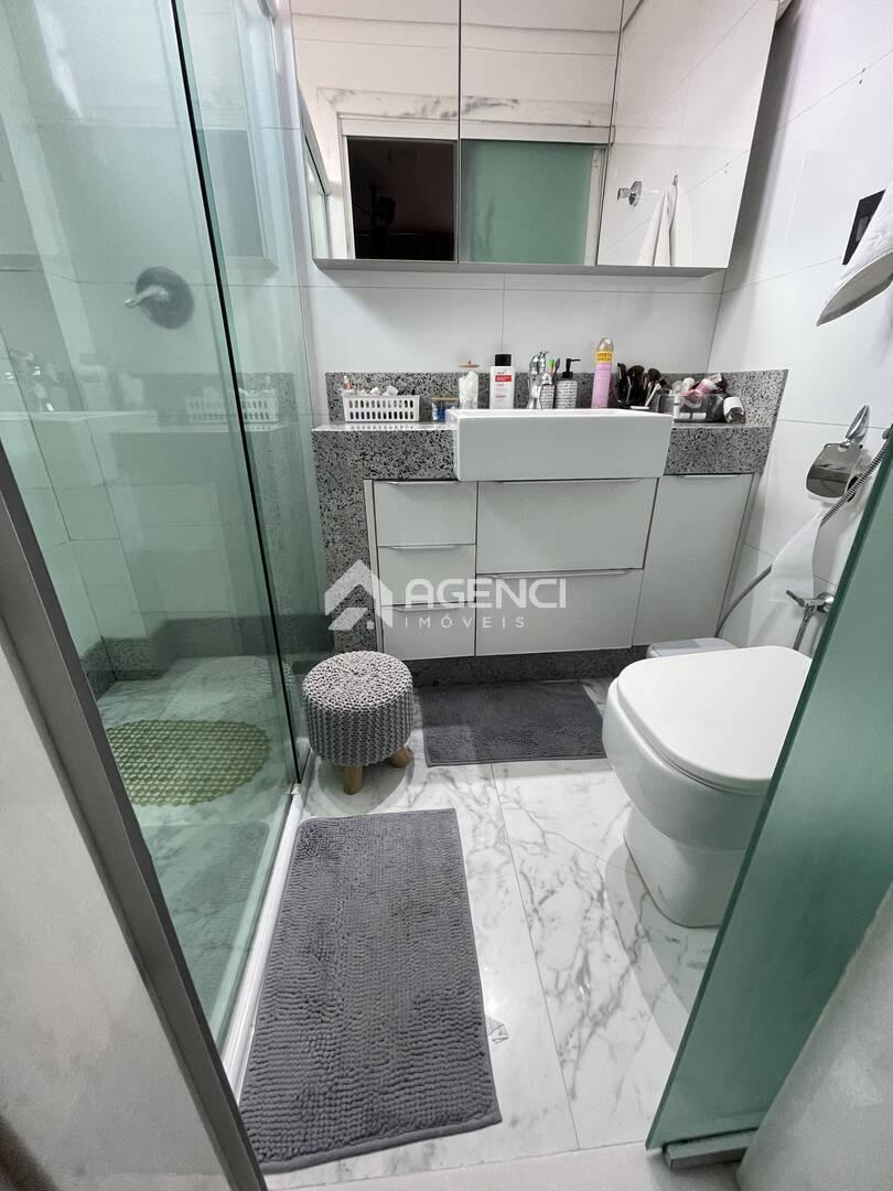 Apartamento, Cabral, 3 Quartos, 0 Vaga, 3 Suítes