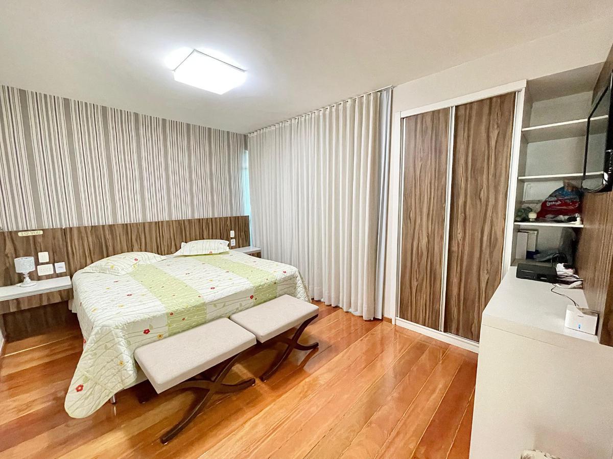 Apartamento, Castelo, 4 Quartos, 2 Vagas, 2 Suítes