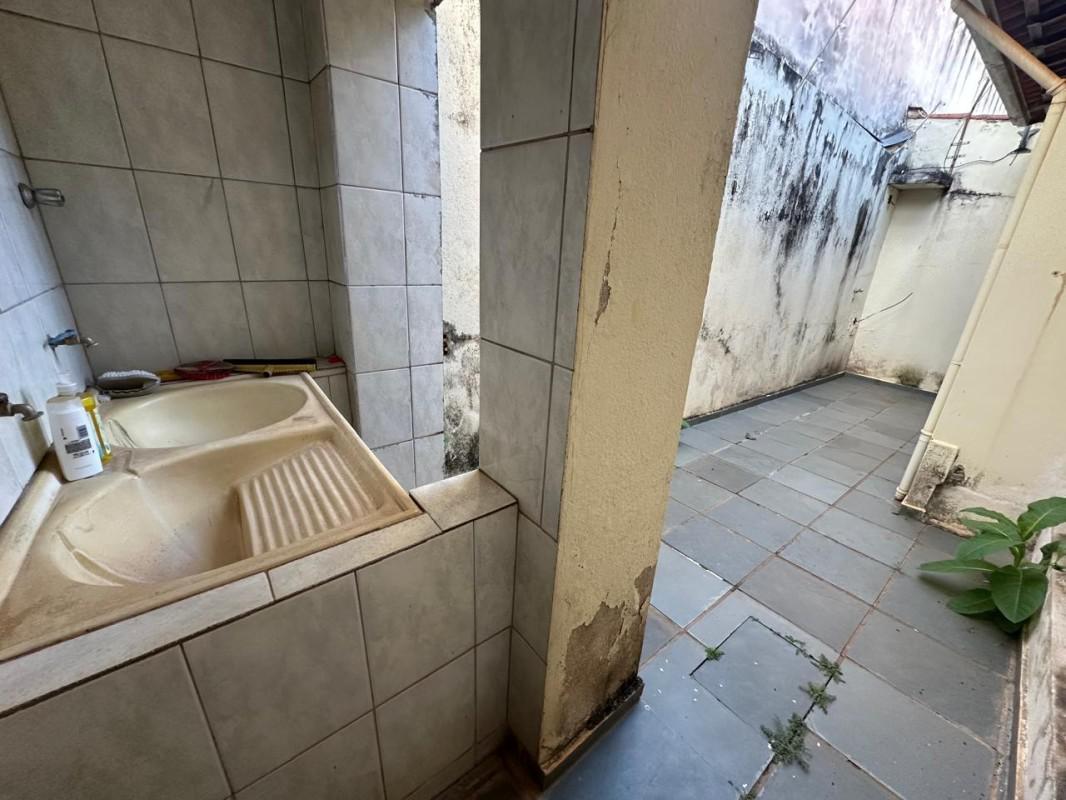 Casa, Centro, 3 Quartos, 2 Vagas