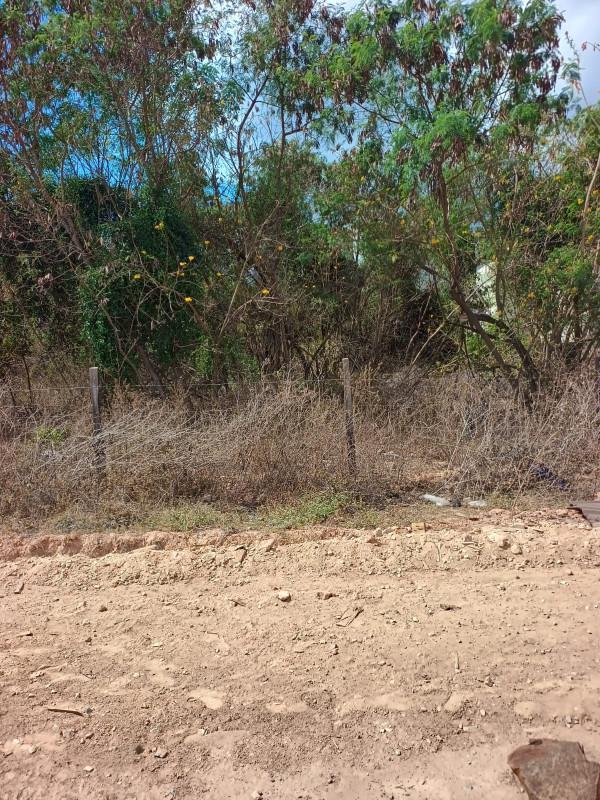 Lote, Parque Maracanã, 0 Quarto, 0 Vaga